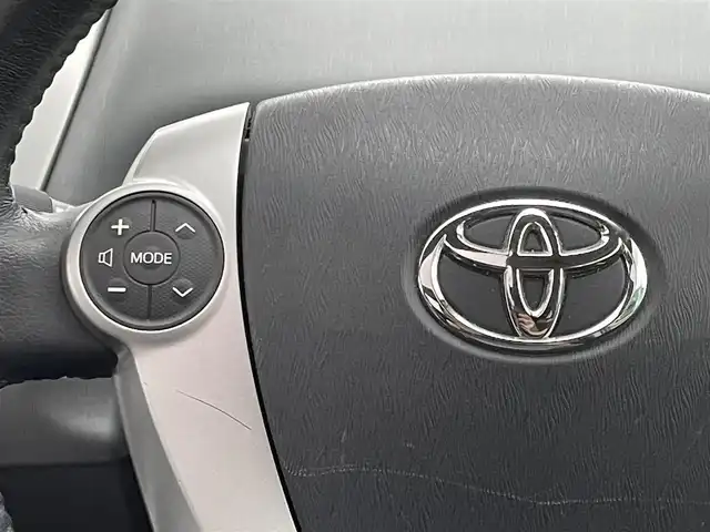 トヨタ プリウス α G ツーリングセレクション 宮城県 2011(平23)年 6.7万km ホワイトパールクリスタルシャイン ワンオーナー/社外オーディオ/（ＦＭ／ＡＭ／ＣＤ／ＡＵＸ／ＵＳＢ）　/パノラマルーフ　/クルーズコントロール　/オートライト　/スマートキー　/プッシュスタート　/ＥＴＣ/スタッドレスタイヤ社外AW/(215/50R17)