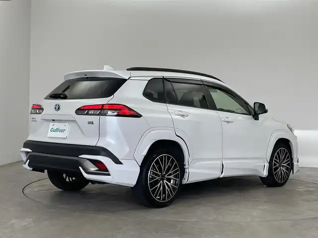 トヨタ カローラ クロス ハイブリッド Z 埼玉県 2021(令3)年 3.2万km プラチナホワイトパールマイカ モデリスタエアロ　ガラスルーフ　純正１０．５ディスプレイオーディオ　バックカメラ　セーフティセンス　ビルトインＥＴＣ２．０　前後ドラレコ　デジタルインナーミラー　シートヒーター　ワイヤレス充電　ＬＥＤ