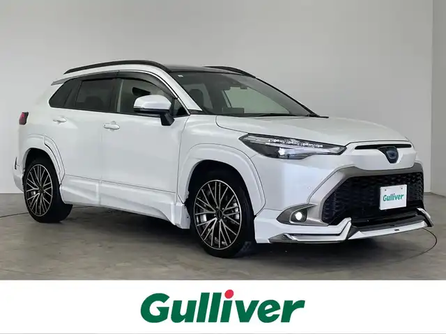 トヨタ カローラ クロス ハイブリッド Z 埼玉県 2021(令3)年 3.2万km プラチナホワイトパールマイカ モデリスタエアロ　ガラスルーフ　純正１０．５ディスプレイオーディオ　バックカメラ　セーフティセンス　ビルトインＥＴＣ２．０　前後ドラレコ　デジタルインナーミラー　シートヒーター　ワイヤレス充電　ＬＥＤ