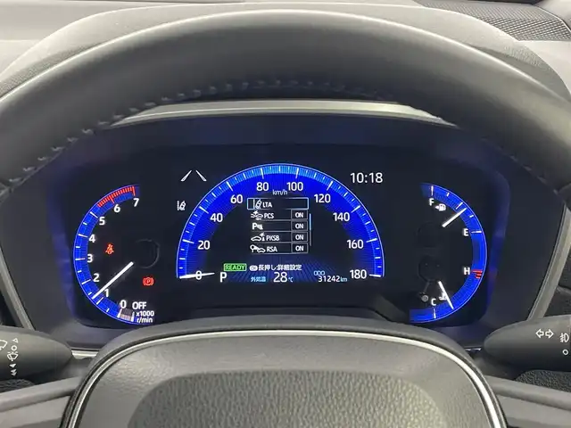 トヨタ カローラ クロス ハイブリッド Z 埼玉県 2021(令3)年 3.2万km プラチナホワイトパールマイカ モデリスタエアロ　ガラスルーフ　純正１０．５ディスプレイオーディオ　バックカメラ　セーフティセンス　ビルトインＥＴＣ２．０　前後ドラレコ　デジタルインナーミラー　シートヒーター　ワイヤレス充電　ＬＥＤ