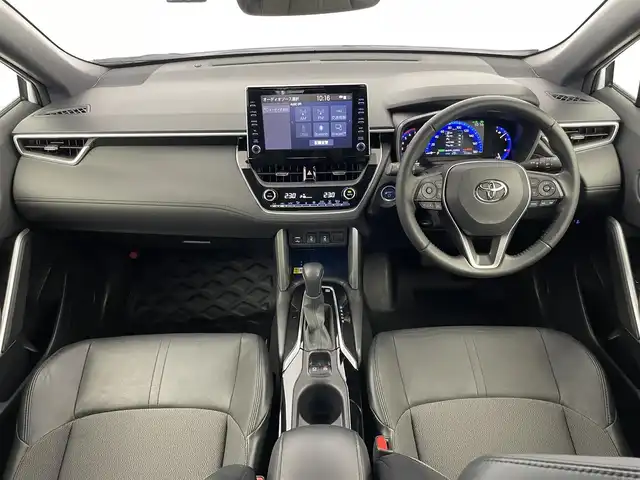 トヨタ カローラ クロス ハイブリッド Z 埼玉県 2021(令3)年 3.2万km プラチナホワイトパールマイカ モデリスタエアロ　ガラスルーフ　純正１０．５ディスプレイオーディオ　バックカメラ　セーフティセンス　ビルトインＥＴＣ２．０　前後ドラレコ　デジタルインナーミラー　シートヒーター　ワイヤレス充電　ＬＥＤ
