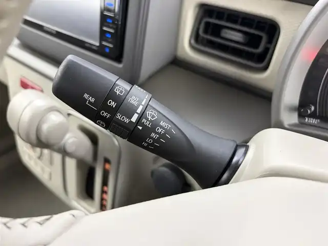 スズキ ラパン ＬＣ L 愛知県 2023(令5)年 0.2万km トラッドカーキメタリック 社外7インチナビ（KENWOOD）/バックカメラ/ワンセグTV/スズキセーフティセンス/衝突被害軽減システム/横滑り防止装置/コーナーセンサー/レーンキープアシスト/オートライト/LEDヘッドライト/シートヒーター/純正AW/純正フロアマット/ETC/プッシュスタート/スマートキー