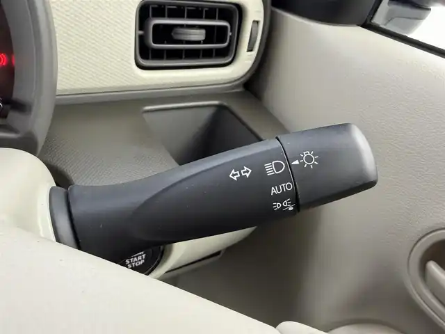 スズキ ラパン ＬＣ L 愛知県 2023(令5)年 0.2万km トラッドカーキメタリック 社外7インチナビ（KENWOOD）/バックカメラ/ワンセグTV/スズキセーフティセンス/衝突被害軽減システム/横滑り防止装置/コーナーセンサー/レーンキープアシスト/オートライト/LEDヘッドライト/シートヒーター/純正AW/純正フロアマット/ETC/プッシュスタート/スマートキー