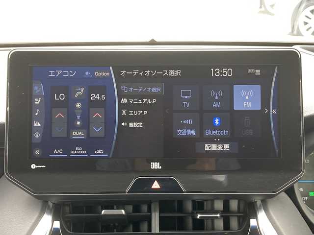 トヨタ ハリアー ハイブリッド Z レザーパッケージ 佐賀県 2021(令3)年 4.4万km ホワイトパールクリスタルシャイン モデリスタエアロ/JBLサウンドシステム/純正12.3インチナビ/パノラマミックビューモニター/プリクラッシュセーフティ/レーンディパーチャーアラート/オートハイビーム/アダプティブクルーズコントロール/ブラインドスポットモニター/クリアランスソナー/リアクロストラフィックアラート/ヘッドアップディスプレイ/デジタルインナーミラー（前方録画機能付き）/電動パーキングブレーキ/オートブレーキホールド/レザーシート/シートヒーター/エアシート/メモリパワーシートシート/ステアリングヒーター/パワーバックドア/ビルトインETC2.0 /プッシュスタート/スマートキー/LEDヘッドライト/フォグライト/純正アルミホイール/社外シーケンシャルウィンカー（リア）