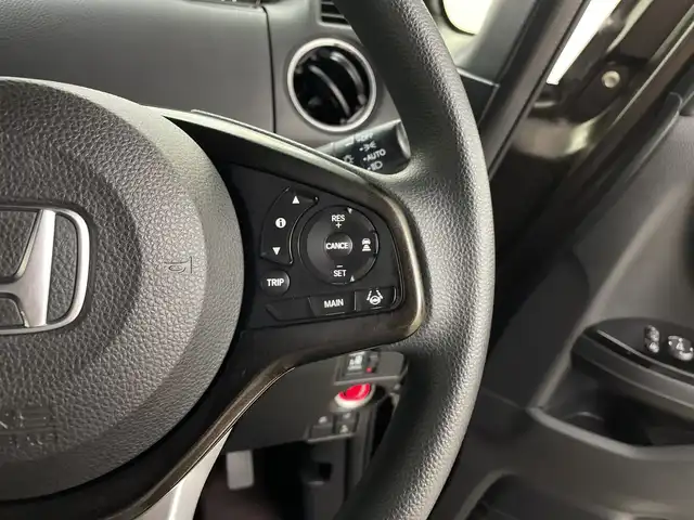 ホンダ Ｎ ＢＯＸ カスタム G L ホンダセンシング 鹿児島県 2019(平31)年 3.5万km プレミアムグラマラスブロンズP 純正ナビ　/（フルセグ/Ｂｌｕｅｔｏｏｔｈ/CD/DVD/FM/AM)　/アダプティブクルーズコントロール　/バックカメラ　/ドライブレコーダー　/ＥＴＣ　/リアサンシェード　/純正フロアマット　/コーナーセンサー　/ドアバイザー　/オートライト/LEDヘッドライト/片側パワースライドドア/AAC/スマートキー