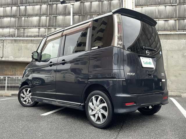 日産 ルークス ハイウェイスター ターボ 愛知県 2012(平24)年 3.2万km ブルーイッシュブラック ワンオーナー/純正ナビ/フルセグTV・CD・DVD・ Bluetooth/両側パワースライドドア/スマートキー/プッシュスタート/HIDヘッドライト/フォグライト/ベンチシート/前方ドライブレコーダー/純正フロアマット/純正ドアバイザー/保証書/取扱説明書/スペアスマートキー