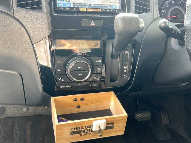 日産 ルークス ハイウェイスター ターボ 愛知県 2012(平24)年 3.2万km ブルーイッシュブラック 4WD/ワンオーナー/純正ナビ/フルセグTV・CD・DVD・ Bluetooth/両側パワースライドドア/スマートキー/プッシュスタート/HIDヘッドライト/フォグライト/ベンチシート/前方ドライブレコーダー/純正フロアマット/純正ドアバイザー/保証書/取扱説明書/スペアスマートキー