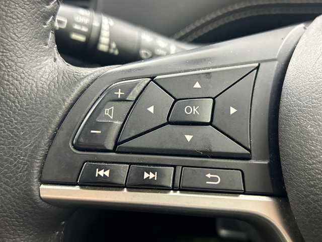 日産 セレナ ハイウェイスター 福島県 2016(平28)年 4.4万km マルーンレッド 2トーン /純正ナビ//クルーズコントロール//ＬＥＤライト//バックカメラ//オートライト//フルセグＴＶ//ＢＴ//フォグライト//ダブルエアコン//純正１５インチアルミ//プッシュスタート//スマートキー