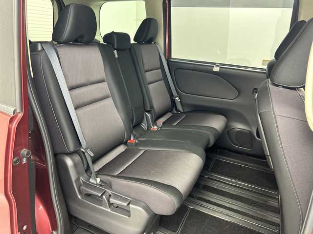 日産 セレナ ハイウェイスター 福島県 2016(平28)年 4.4万km マルーンレッド 2トーン /純正ナビ//クルーズコントロール//ＬＥＤライト//バックカメラ//オートライト//フルセグＴＶ//ＢＴ//フォグライト//ダブルエアコン//純正１５インチアルミ//プッシュスタート//スマートキー