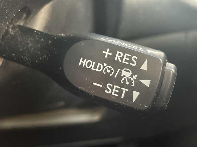 トヨタ ハリアー プログレス 茨城県 2017(平29)年 6.4万km ダークブルーマイカM 純正ナビ　/衝突軽減システム　/ＪＢＬサウンド　/全方位カメラ　/コーナーセンサー前後/ＥＴＣ２．０　/パワーバックドア　/ＬＥＤヘッドライト/パワーシート　/ハーフレザーシート/TRDフロントエアロ/純正ドライブレコーダー　/純正ＡＷ