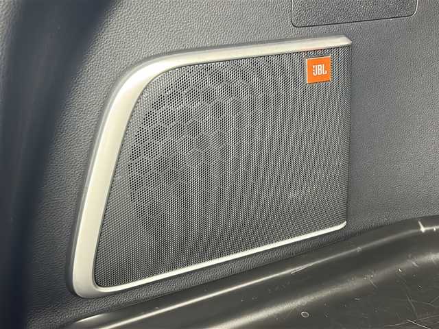 トヨタ ハリアー Z レザーパッケージ 熊本県 2021(令3)年 4.1万km ホワイトパールクリスタルシャイン 純正12.3インチナビ/（AM/FM/BT/TV)/モデリスタエアロ/JBLサウンドスピーカー/デジタルインナーミラー/前後ドライブレコーダー/ETC2.0/ブラインドスポットモニター/トヨタセーフティーセンス/クリアランスソナー/プリクラッシュ/リアクロストラフィックアラート/前席ヒートシーター/前席エアシート/運転席メモリー機能付きパワーシート/ステアリングヒーター/ステアリングスイッチ/レーダークルーズコントロール/パワーバックドア/電動格納ミラー/オートライト/オートハイビーム/純正アルミホイール/純正フロアマット