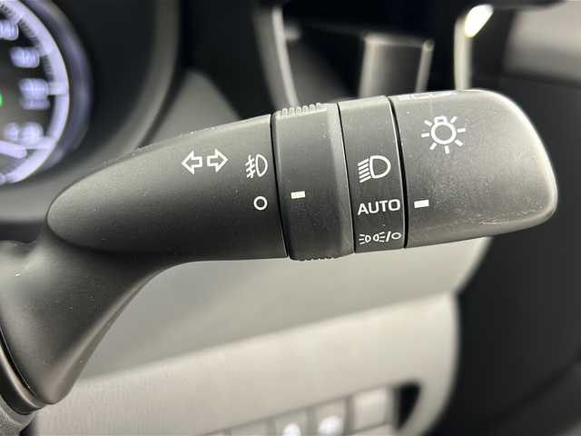 トヨタ ハリアー Z レザーパッケージ 熊本県 2021(令3)年 4.1万km ホワイトパールクリスタルシャイン 純正12.3インチナビ/（AM/FM/BT/TV)/モデリスタエアロ/JBLサウンドスピーカー/デジタルインナーミラー/前後ドライブレコーダー/ETC2.0/ブラインドスポットモニター/トヨタセーフティーセンス/クリアランスソナー/プリクラッシュ/リアクロストラフィックアラート/前席ヒートシーター/前席エアシート/運転席メモリー機能付きパワーシート/ステアリングヒーター/ステアリングスイッチ/レーダークルーズコントロール/パワーバックドア/電動格納ミラー/オートライト/オートハイビーム/純正アルミホイール/純正フロアマット