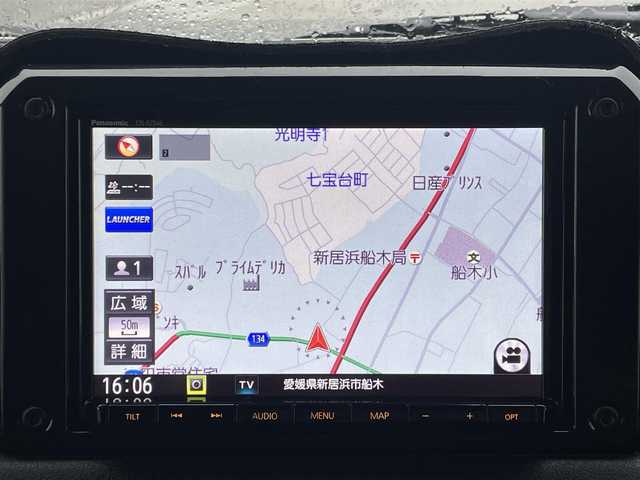 スズキ ジムニー シエラ JC 香川県 2020(令2)年 6.9万km ブルーイッシュブラックパール3 Panasonicナビ　/バックカメラ　/ルーフキャリア　/純正マッドガード　/ドライブレコーダー　/クルーズコントロール　/衝突被害軽減システム　/車線逸脱防止装置　/D/N席シートヒーター　/ダウンヒルアシストコントロール/ETC/電格ミラー/ヒートミラー/後付けスマホ置き/センターコンソール/ヘッドライトウォッシャー/純正レザー調シートカバー/ISOFIX/シガーソケット/純正ドアバイザー/現状ランフラットタイヤ(純正AW)(LT215/75/R15)/YOKOHAMA GEOLANDAR M/T G003