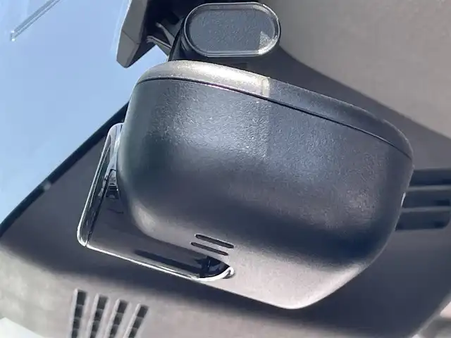 スズキ ジムニー シエラ JC 香川県 2020(令2)年 6.9万km ブルーイッシュブラックパール3 登録時走行距離：68303km/パナソニック製8型ナビ/　CD DVD BT フルセグTV/バックカメラ/ビルトインETC/ドライブレコーダー/衝突被害軽減装置/レーンキープアシスト/クルーズコントロール/ダウンヒルアシストコントロール/LEDヘッドライト/オートライト/フォグランプ/ヘッドライトウォッシャー/純正マッドガード/ルーフキャリア/背面タイヤ/電動格納ミラー/ヒーテッドドアミラー/純正革調シートカバー/シートヒーター/プッシュスタート/スマートキー/スペアキー