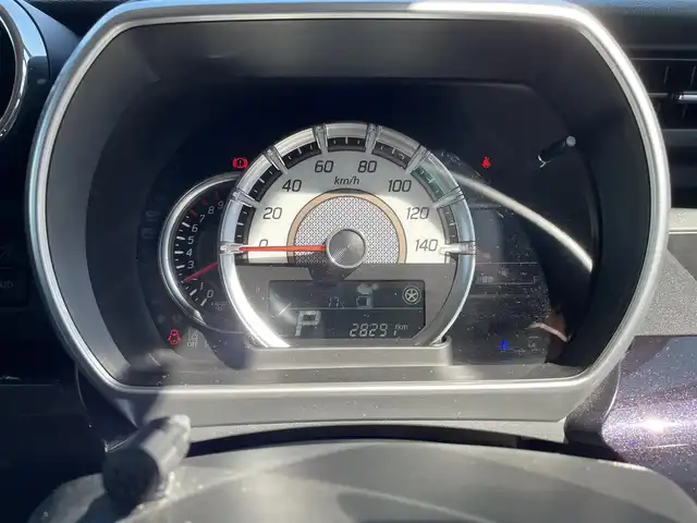 スズキ スペーシア カスタム HYBRID XS ターボ 愛媛県 2022(令4)年 2.9万km ピュアホワイトP 純正8インチナビ/（Bluetooth/SD/CD/DVD/フルセグTV)/アランドビューモニター/ビルドインETC/前方ドライブレコーダー/アダプティブクルーズコントロール/パーキングセンサー/両側パワースライドドア/シートヒーター/ハーフレザーシート/LEDヘッドライト/フォグランプ/オートライト/純正15インチアルミホイール/純正フロアマット/純正ドアバイザー/パドルシフト/プッシュスタート/スマートキー/ステアリングスイッチ/ABS/レーンキープアシスト/横滑り防止装置/衝突被害軽減ブレーキ