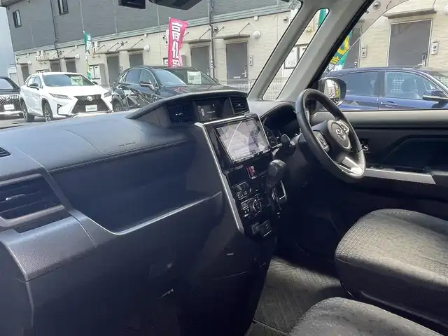 トヨタ ルーミー カスタムG 愛知県 2021(令3)年 2.2万km クールバイオレットクリスタルシャイン 純正9型SDナビ（NSZT-Y68T）/・DVD/Bluetooth／地デジTV/バックカメラ＋全方位カメラ/両側パワースライドドア/スマートアシスト/・衝突回避支援ブレーキ/・誤発進抑制機能/・先行車発進お知らせ/・ACC（アダプティブクルーズコントロール）/前後コーナーセンサー/ETC/コムテック前後ドラレコ（DC-DR652）/電子パーキング/オートブレーキホールド/後席ロールサンシェード/スマートキー＆プッシュスタート/純正14インチAW