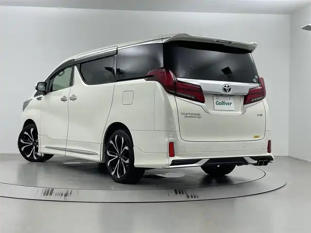 トヨタ アルファード エグゼクティブ ラウンジ S 埼玉県 2018(平30)年 14.8万km ラグジュアリーホワイトパールクリスタルシャインガラスフレーク モデリスタエアロ/サンルーフ/フリップダウンモニター/純正ナビ(フルセグ/AM/FM/Bluetooth)/JBLサウンド/レーントレーシングアシスト/クリアランスソナー/パーキングサポートブレーキ/プリクラッシュセーフティ/ブラインドスポットモニター/リヤクロストラフィックアラート/ロードサインアシスト/nanoe/シートメモリー/ビルトインETC2.0/両側パワースライドドア