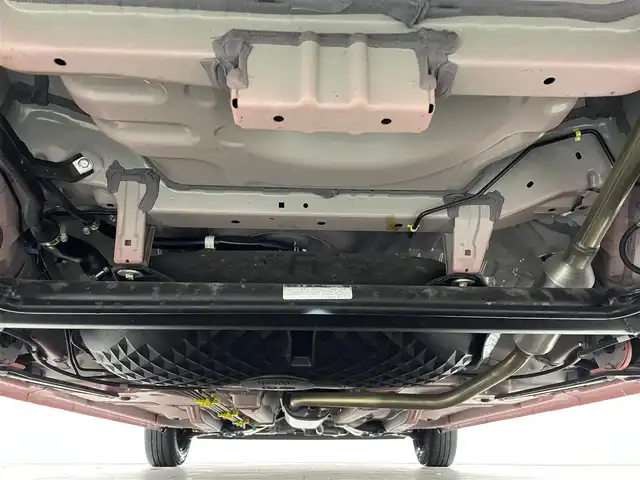 トヨタ パッソ モーダ　チャーム 大分県 2022(令4)年 0.7万km ピンクⅡ ワンオーナー/禁煙車/衝突回避支援システム（スマートアシストIII）/・衝突回避支援ブレーキ機能（対車両・対歩行者）/・衝突警報機能（対車両・対歩行者）/・車線逸脱警報機能/・誤発進抑制制御機能（前方・後方）/・先行車発進お知らせ機能/・オートハイビーム/パノラミックビューモニター/純正SDナビ　型式：NSZT-W68T/【フルセグTV、DVD再生可、BT対応】/ステアリングスイッチ/ビルトインETC/前後ドライブレコーダー/運転席シートヒーター/アイドリングストップ/横滑り防止装置/電動格納ミラー/純正フロアマット/オートライト/LEDヘッドライト/LEDフォグ/コーナーセンサー/保証書、取説、スペアキー有り