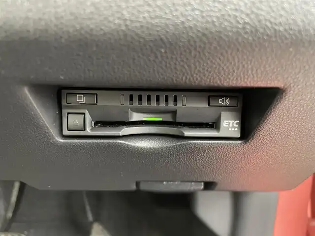 トヨタ パッソ モーダ　チャーム 大分県 2022(令4)年 0.7万km ピンクⅡ ワンオーナー/禁煙車/衝突回避支援システム（スマートアシストIII）/・衝突回避支援ブレーキ機能（対車両・対歩行者）/・衝突警報機能（対車両・対歩行者）/・車線逸脱警報機能/・誤発進抑制制御機能（前方・後方）/・先行車発進お知らせ機能/・オートハイビーム/パノラミックビューモニター/純正SDナビ　型式：NSZT-W68T/【フルセグTV、DVD再生可、BT対応】/ステアリングスイッチ/ビルトインETC/前後ドライブレコーダー/運転席シートヒーター/アイドリングストップ/横滑り防止装置/電動格納ミラー/純正フロアマット/オートライト/LEDヘッドライト/LEDフォグ/コーナーセンサー/保証書、取説、スペアキー有り