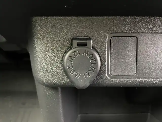 トヨタ パッソ モーダ　チャーム 大分県 2022(令4)年 0.7万km ピンクⅡ ワンオーナー/禁煙車/衝突回避支援システム（スマートアシストIII）/・衝突回避支援ブレーキ機能（対車両・対歩行者）/・衝突警報機能（対車両・対歩行者）/・車線逸脱警報機能/・誤発進抑制制御機能（前方・後方）/・先行車発進お知らせ機能/・オートハイビーム/パノラミックビューモニター/純正SDナビ　型式：NSZT-W68T/【フルセグTV、DVD再生可、BT対応】/ステアリングスイッチ/ビルトインETC/前後ドライブレコーダー/運転席シートヒーター/アイドリングストップ/横滑り防止装置/電動格納ミラー/純正フロアマット/オートライト/LEDヘッドライト/LEDフォグ/コーナーセンサー/保証書、取説、スペアキー有り