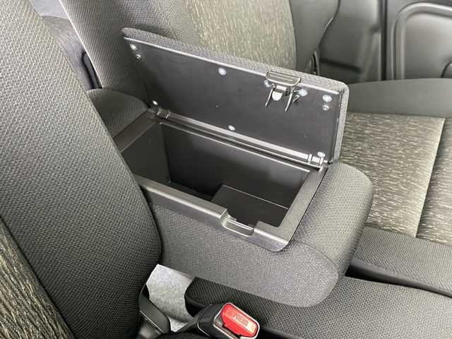 スズキ スペーシア カスタム HYBRID GS 千葉県 2018(平30)年 3.7万km ブルーイッシュブラックパール3 セーフティサポート/・デュアルセンサーブレーキ/・誤発進抑制機能/・車線逸脱警報/・先行車発進お知らせ機能/・ふらつき警報機能/・ハイビームアシスト/社外８インチメモリーナビ/・フルセグTV/・Bluetooth接続/左側パワースライドドア/LEDヘッドライト/全方位カメラ/スマートキー/プッシュスタート