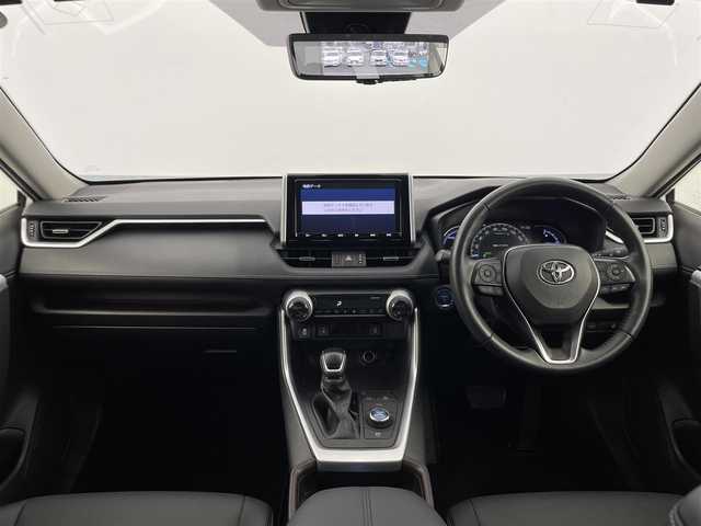トヨタ ＲＡＶ４ ハイブリッドG 群馬県 2020(令2)年 5.1万km ホワイトパールクリスタルシャイン デジタルインナーミラー　（前後方録画機能付）/＝＝＝＝/純正9インチナビ（NSZT-Y68T)/・CD/DVD/SD/Bluetooth/フルセグTV/バックカメラ /Toyota Safety Sense/・プリクラッシュセーフティ/・レーントレーシングアシスト/・レーダークルーズコントロール/・オートマチックハイビーム/・ロードサインアシスト/・先行車発進告知機能/・パーキングサポートブレーキ（前後方静止物）/・パーキングサポートブレーキ（後方接近車両）＋ブラインドスポットモニター/合皮シート/パワーシート /シートポジションメモリー/シートヒーター /ハンズフリーパワーバックドア/ビルトインETC/スマートキー /プッシュスタート