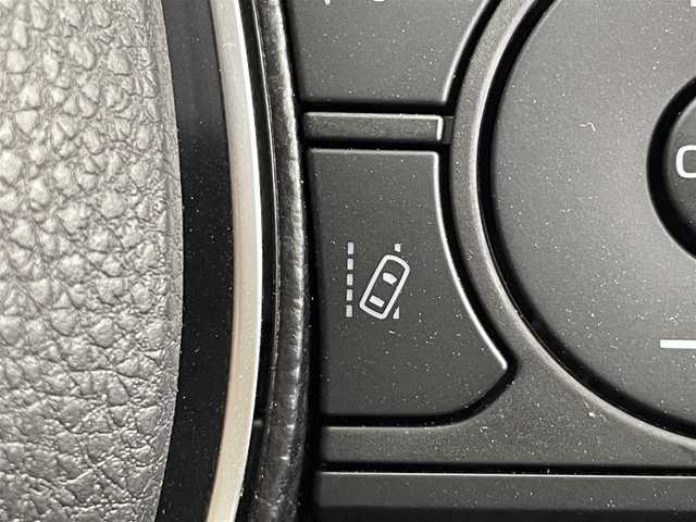 トヨタ ＲＡＶ４ ハイブリッドG 群馬県 2020(令2)年 5.1万km ホワイトパールクリスタルシャイン デジタルインナーミラー　（前後方録画機能付）/＝＝＝＝/純正9インチナビ（NSZT-Y68T)/・CD/DVD/SD/Bluetooth/フルセグTV/バックカメラ /Toyota Safety Sense/・プリクラッシュセーフティ/・レーントレーシングアシスト/・レーダークルーズコントロール/・オートマチックハイビーム/・ロードサインアシスト/・先行車発進告知機能/・パーキングサポートブレーキ（前後方静止物）/・パーキングサポートブレーキ（後方接近車両）＋ブラインドスポットモニター/合皮シート/パワーシート /シートポジションメモリー/シートヒーター /ハンズフリーパワーバックドア/ビルトインETC/スマートキー /プッシュスタート