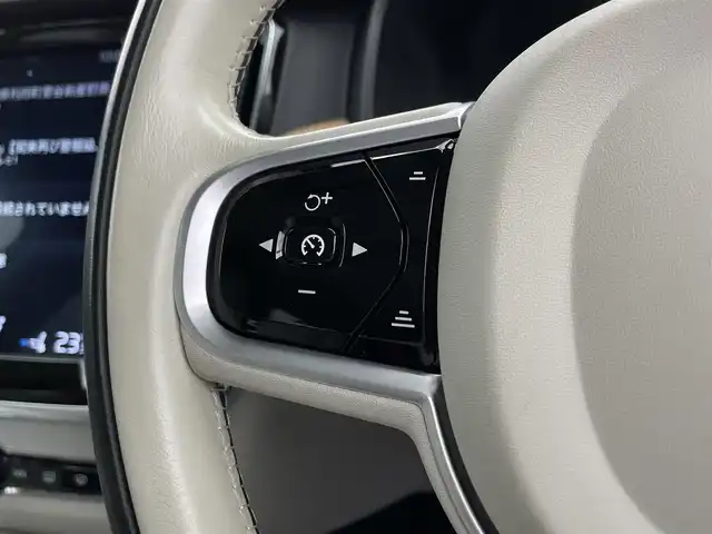 ボルボ Ｖ９０ D4 インスクリプション 宮城県 2018(平30)年 3.4万km ライトブルーＭ /サンルーフ//レザーシート//ACC//BSM//ハーマンカードンサウンド//カラーHUD//クリアランスソナー//ドライブレコーダー前後//ブロンドレザーシート　//４ゾーンＡＣ　//３６０°カメラ　//ＣｉｔｙＳａｆｅｔｙ　//前後シートＨ　//ステアリングＨ　//パワーテールゲート　//１８ｉｎＡＷ//純正ルーフキャリア