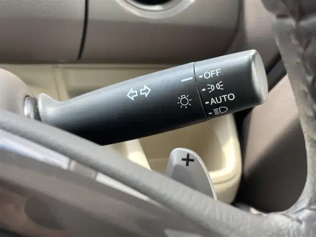 ホンダ Ｎ ＢＯＸ G L ターボ ホンダセンシング 愛媛県 2020(令2)年 4.7万km プラチナホワイトパール 純正7インチナビ(Bluetooth/CD)/ETC/レーダークルーズコントロール/両側パワースライドドア/パドルシフト/前席シートヒーター/前後ドライブレコーダー/純正フロアマット/アイドリングストップ/レーンキープアシスト/コーナーセンサー/オートLEDヘッドライト/横滑り防止装置/盗難防止装置/衝突軽減装置/カーテンエアバッグ/ABS