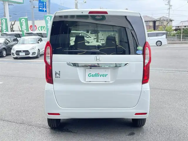 ホンダ Ｎ ＢＯＸ G L ターボ ホンダセンシング 愛媛県 2020(令2)年 4.7万km プラチナホワイトパール 純正7インチナビ(Bluetooth/CD)/ETC/レーダークルーズコントロール/両側パワースライドドア/パドルシフト/前席シートヒーター/前後ドライブレコーダー/純正フロアマット/アイドリングストップ/レーンキープアシスト/コーナーセンサー/オートLEDヘッドライト/横滑り防止装置/盗難防止装置/衝突軽減装置/カーテンエアバッグ/ABS