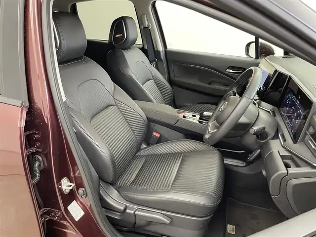 日産 オーラ G レザーエディション 埼玉県 2022(令4)年 1.9万km バーガンディー プロパイロット　ＢＯＳＥサウンド　純正９インチディスプレイオーディオ　アラウンドビュー　ＢＳＩ　ＥＴＣ２．０　前後ドラレコ　レーダークルーズ　インテリジェントルームミラー　ワイヤレス充電　ＨＤＭＩ
