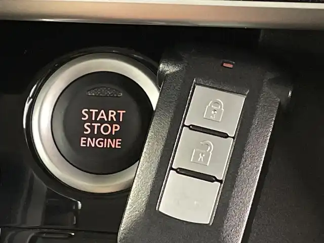 日産 デイズ ルークス ハイウェイスター Xターボ 新潟県 2019(令1)年 7.9万km ホワイトパール ４ＷＤ　/社外ＳＤナビ　/全方位カメラミラー /左側電動ドア　/フルセグＴＶ　/衝突軽減装置　/オートハイビーム　/横滑り防止装置　/革巻きステアリング　/オートライト　/アイドリングストップ　/スマートキー /エンジンスターター