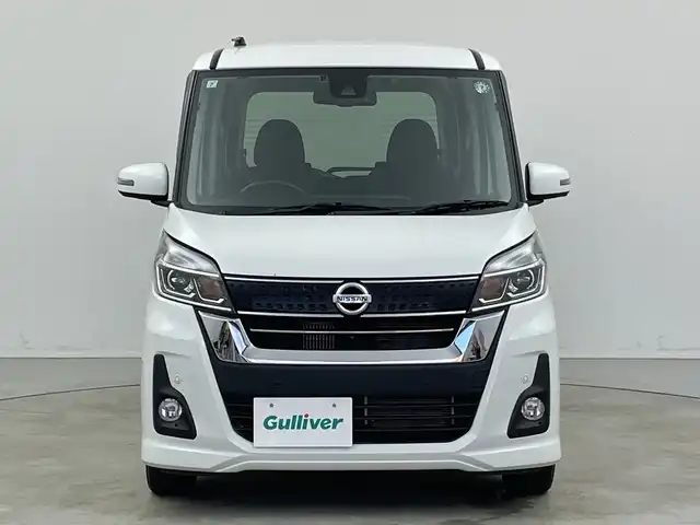 日産 デイズ ルークス ハイウェイスター Xターボ 新潟県 2019(令1)年 7.9万km ホワイトパール ４ＷＤ　/社外ＳＤナビ　/全方位カメラミラー /左側電動ドア　/フルセグＴＶ　/衝突軽減装置　/オートハイビーム　/横滑り防止装置　/革巻きステアリング　/オートライト　/アイドリングストップ　/スマートキー /エンジンスターター