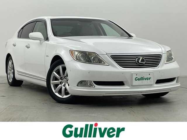 レクサス ＬＳ 460 バージョンU 群馬県 2006(平18)年 8.5万km ホワイトパールクリスタルシャイン マークレビンソン　プレミアムオーディオ/サンルーフ/－－－－－－－－－－－－/純正HDDメーカーナビ/・CD/DVD/MD/MSV(HDD)/フルセグTV/－－－－－－－－－－－－/サンルーフ　マークレビンソン　純正メーカーＨＤＤナビ　バックカメラ　ベージュ本革シート　シートベンチレーション　ステアリングヒーター　ＥＴＣ　追従クルーズ　ＬＫＡ　ＰＣＳ　電動サンシェード　　禁煙車