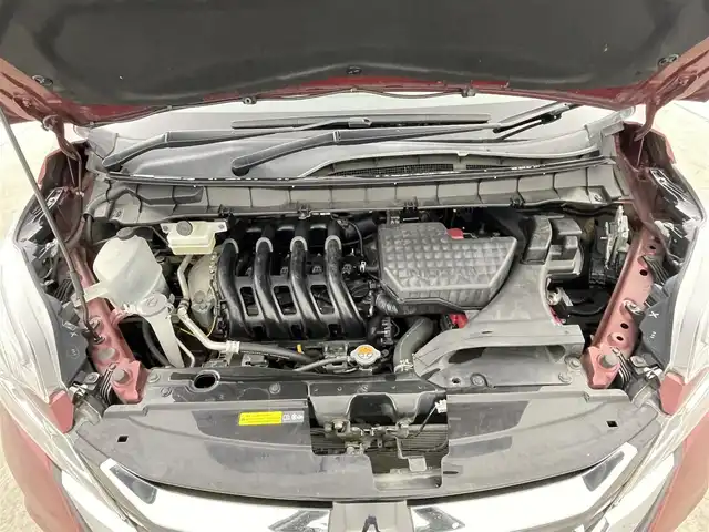 日産 セレナ ハイウェイスター 千葉県 2017(平29)年 6.5万km マルーンレッド 2トーン 禁煙車/エマージェンシーブレーキ/・インテリジェントパーキングアシスト/・プロパイロット/・車線逸脱警報システム/純正9インチメモリナビ/・型番:MM517D-L/・CD/DVD/Bluetooth/フルセグTV/・ビルトインETC/・アラウンドビューモニター/・インテリジェントルームミラー/フリップダウンモニター/両側パワースライドドア/革巻きステアリング/・ステアリングスイッチ/電子パーキング/・ブレーキホールド/左右独立エアコン/純正フロアマット/純正16インチAW/オートライト/・LEDヘッドライト/・フォグランプ