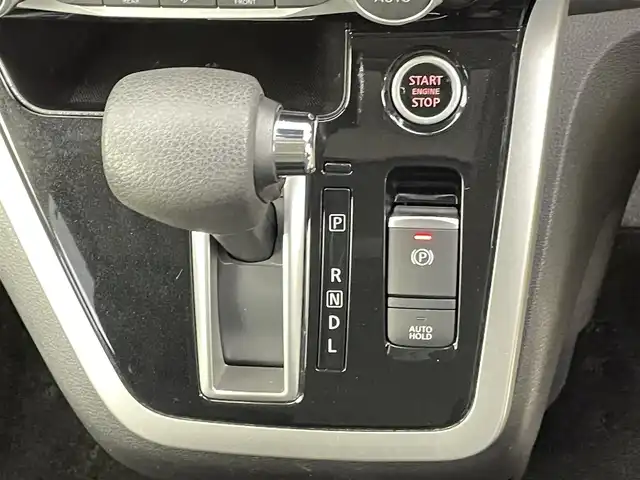 日産 セレナ ハイウェイスター 千葉県 2017(平29)年 6.5万km マルーンレッド 2トーン 禁煙車/エマージェンシーブレーキ/・インテリジェントパーキングアシスト/・プロパイロット/・車線逸脱警報システム/純正9インチメモリナビ/・型番:MM517D-L/・CD/DVD/Bluetooth/フルセグTV/・ビルトインETC/・アラウンドビューモニター/・インテリジェントルームミラー/フリップダウンモニター/両側パワースライドドア/革巻きステアリング/・ステアリングスイッチ/電子パーキング/・ブレーキホールド/左右独立エアコン/純正フロアマット/純正16インチAW/オートライト/・LEDヘッドライト/・フォグランプ