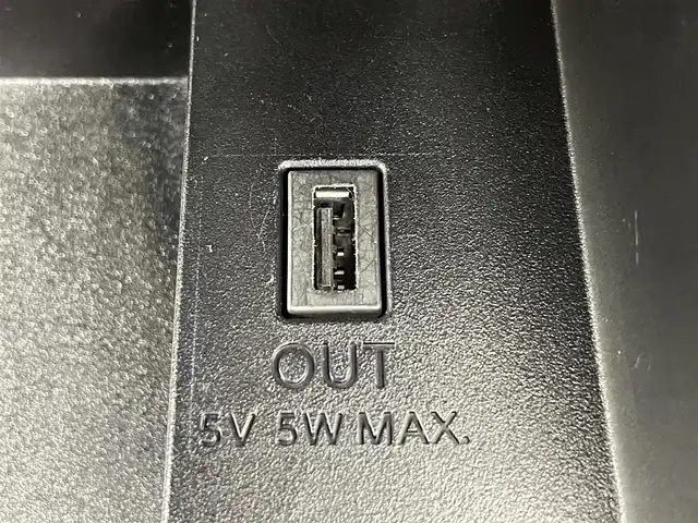 日産 セレナ ハイウェイスター 千葉県 2017(平29)年 6.5万km マルーンレッド 2トーン 禁煙車/エマージェンシーブレーキ/・インテリジェントパーキングアシスト/・プロパイロット/・車線逸脱警報システム/純正9インチメモリナビ/・型番:MM517D-L/・CD/DVD/Bluetooth/フルセグTV/・ビルトインETC/・アラウンドビューモニター/・インテリジェントルームミラー/フリップダウンモニター/両側パワースライドドア/革巻きステアリング/・ステアリングスイッチ/電子パーキング/・ブレーキホールド/左右独立エアコン/純正フロアマット/純正16インチAW/オートライト/・LEDヘッドライト/・フォグランプ