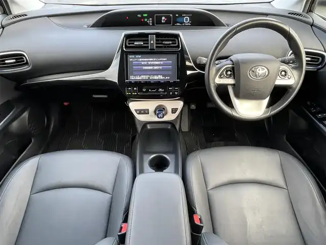 トヨタ プリウス S ツーリングセレクション 青森県 2016(平28)年 6.5万km アティチュードブラックマイカ ワンオーナー/ディーラー純正SDナビ（DSZT-YC4T）/　CD、DVD、SD、BT/フルセグTV/ビルトインETC/レザーシート/シートヒーター（D、N）/バックカメラ/社外15インチAWスタッドレスタイヤ/純正17インチAWサマータイヤ車載/寒冷地仕様/LEDヘッドライト/説明書/保証書/スペアキー×１