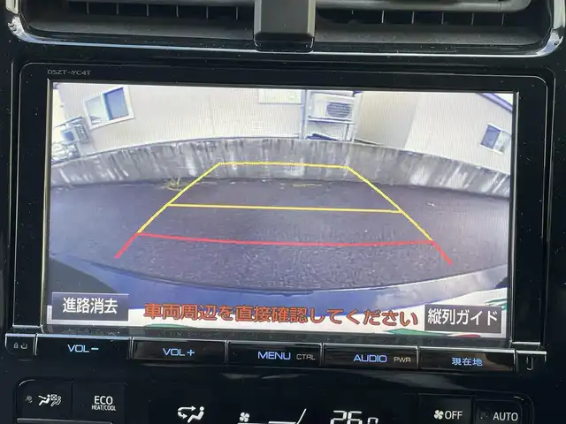 トヨタ プリウス S ツーリングセレクション 青森県 2016(平28)年 6.5万km アティチュードブラックマイカ ワンオーナー/ディーラー純正SDナビ（DSZT-YC4T）/　CD、DVD、SD、BT/フルセグTV/ビルトインETC/レザーシート/シートヒーター（D、N）/バックカメラ/社外15インチAWスタッドレスタイヤ/純正17インチAWサマータイヤ車載/寒冷地仕様/LEDヘッドライト/説明書/保証書/スペアキー×１