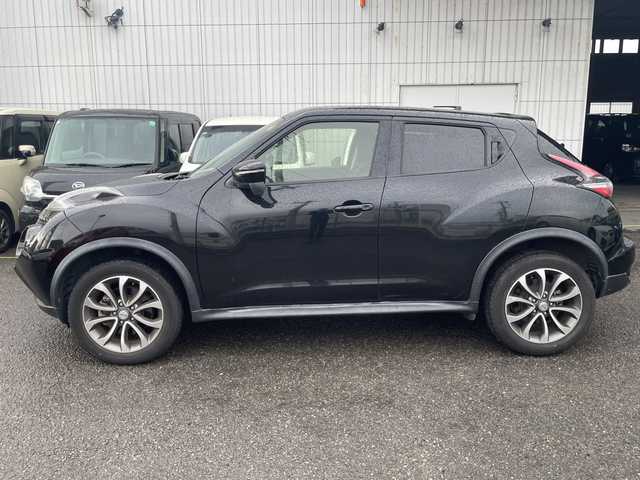 日産 ジューク 16GT 神奈川県 2016(平28)年 4.7万km スーパーブラック 純正SDナビ/スペアキー×１/ETC/前方ドラレコ/純正フロアマット/バックカメラ/オートライト/電動格納ミラー/プッシュスタート