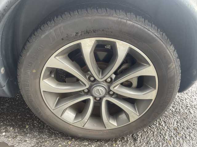 日産 ジューク 16GT 神奈川県 2016(平28)年 4.7万km スーパーブラック 純正SDナビ/スペアキー×１/ETC/前方ドラレコ/純正フロアマット/バックカメラ/オートライト/電動格納ミラー/プッシュスタート