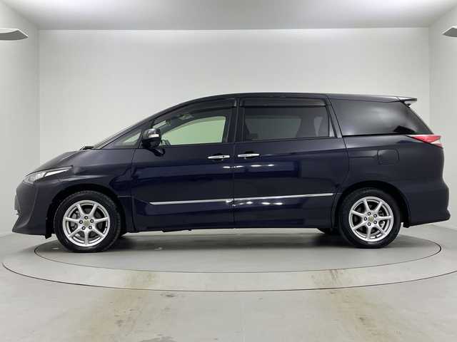 トヨタ エスティマ アエラス プレミアム 奈良県 2016(平28)年 2.4万km スパークリングブラックパールクリスタルシャイン 純正ナビ（ＮＳＺＴ－Ｗ６６Ｔ）　/バックカメラ　/Ｂｌｕｅｔｏｏｔｈ　/フルセグＴＶ　/CD/DVD /トヨタセーフティセンス/プリクラッシュセーフティ　/レーンディパーチャーアシスト　/オートハイビーム　/クルーズコントロール　/ハーフレザー　/運転席パワーシート　/ＥＴＣ　/オートエアコン/オートライト/プッシュスタート/ウィンカーミラー