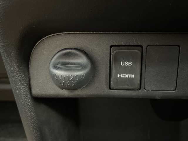 ダイハツ ムーヴ キャンバス G メイクアップ SA Ⅲ 茨城県 2017(平29)年 2.9万km パールホワイトⅢ/ファインミントメタリック 2トーン 純正８型ナビ　パノラミックビューモニター　フルセグＴＶ　衝突被害軽減ブレーキ　スマートキー　プッシュスタート　シートヒーター　アイドリングストップ　両側電動スライドドア　横滑り防止装置　コーナーセンサ