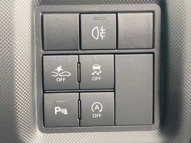 トヨタ ライズ Z 岡山県 2020(令2)年 1.1万km シャイニングホワイトパール 社外メモリナビ　/CN-RE06WD/フルセグTV、CD、DVD、Bluetooth、FM、AM/全方位カメラ/前席シートヒーター/ETC/USB充電/オートライト/LEDヘッドライト/フォグランプ/リアフォグ/レーダークルーズコントロール/スマートアシスト/・先行車発進お知らせ/・ステアリングアシスト/・衝突警報/・車線逸脱警報/・標識認識機能