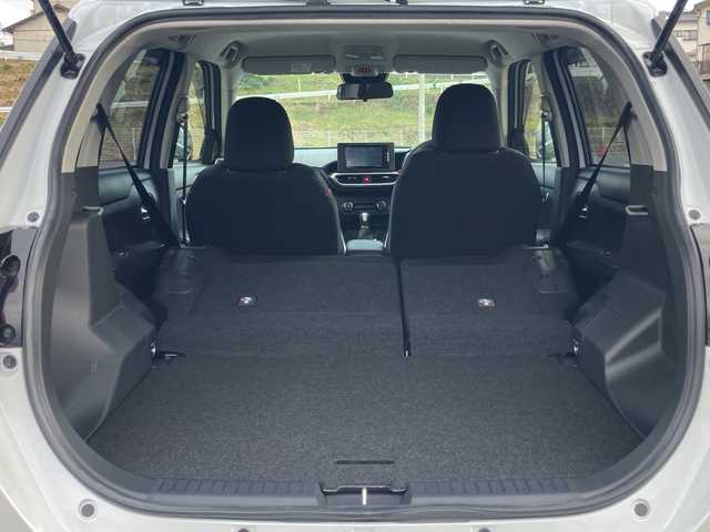 トヨタ ライズ Z 岡山県 2020(令2)年 1.1万km シャイニングホワイトパール 社外メモリナビ　/CN-RE06WD/フルセグTV、CD、DVD、Bluetooth、FM、AM/全方位カメラ/前席シートヒーター/ETC/USB充電/オートライト/LEDヘッドライト/フォグランプ/リアフォグ/レーダークルーズコントロール/スマートアシスト/・先行車発進お知らせ/・ステアリングアシスト/・衝突警報/・車線逸脱警報/・標識認識機能