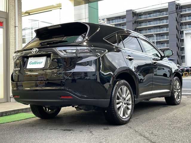 トヨタ ハリアー プレミアム 高知県 2014(平26)年 6.8万km ブラック ナビ/・Bluetooth/・CD/DVD/・フルセグTV/ETC/前後ドラレコ/パワーバックドア/黒革シート/パワーシート/クルーズコントロール/シートヒーター/LEDヘッドライト/オートマチックハイビーム/プッシュスタート