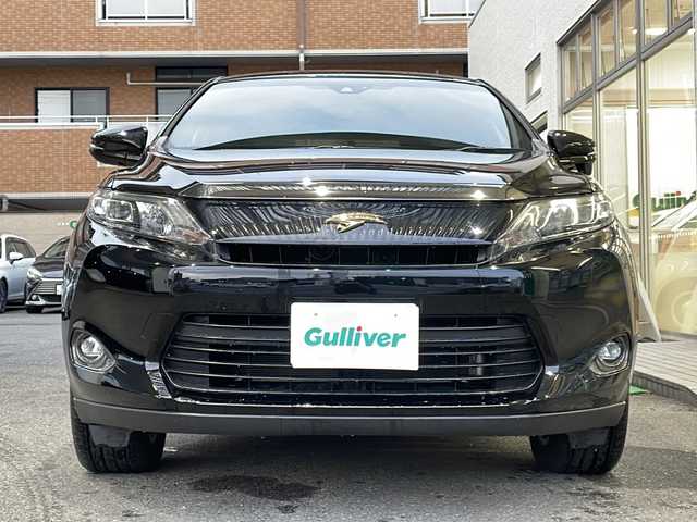 トヨタ ハリアー プレミアム 高知県 2014(平26)年 6.8万km ブラック ナビ/・Bluetooth/・CD/DVD/・フルセグTV/ETC/前後ドラレコ/パワーバックドア/黒革シート/パワーシート/クルーズコントロール/シートヒーター/LEDヘッドライト/オートマチックハイビーム/プッシュスタート