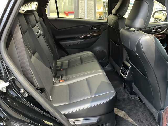 トヨタ ハリアー プレミアム 高知県 2014(平26)年 6.8万km ブラック ナビ/・Bluetooth/・CD/DVD/・フルセグTV/ETC/前後ドラレコ/パワーバックドア/黒革シート/パワーシート/クルーズコントロール/シートヒーター/LEDヘッドライト/オートマチックハイビーム/プッシュスタート