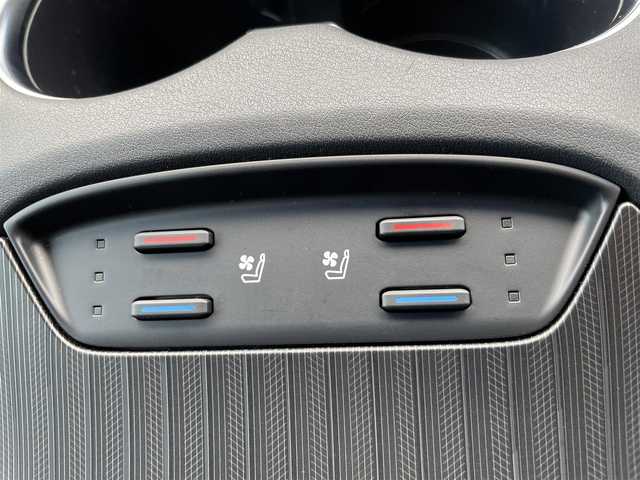 トヨタ ハリアー Z レザーパッケージ 福岡県 2021(令3)年 3.9万km ホワイトパールクリスタルシャイン モデリスタエアロ（F、S、R）/黒革シート/ＪＢＬサウンド/純正１２．３インチナビ O9HLHARRIERTC/トヨタセーフティセンス/ハンズフリーパワーバックドア/デジタルインナーミラー/シートエアコン/シートヒーター/ステアリングヒーター/ＢＳＭ/バックカメラ/ＨＵＤ/フルセグテレビ/ビルトインETC2.0/D/Nパワーシート/ポジションメモリー