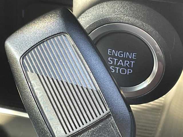 トヨタ ハリアー Z レザーパッケージ 福岡県 2021(令3)年 3.9万km ホワイトパールクリスタルシャイン モデリスタエアロ（F、S、R）/黒革シート/ＪＢＬサウンド/純正１２．３インチナビ O9HLHARRIERTC/トヨタセーフティセンス/ハンズフリーパワーバックドア/デジタルインナーミラー/シートエアコン/シートヒーター/ステアリングヒーター/ＢＳＭ/バックカメラ/ＨＵＤ/フルセグテレビ/ビルトインETC2.0/D/Nパワーシート/ポジションメモリー